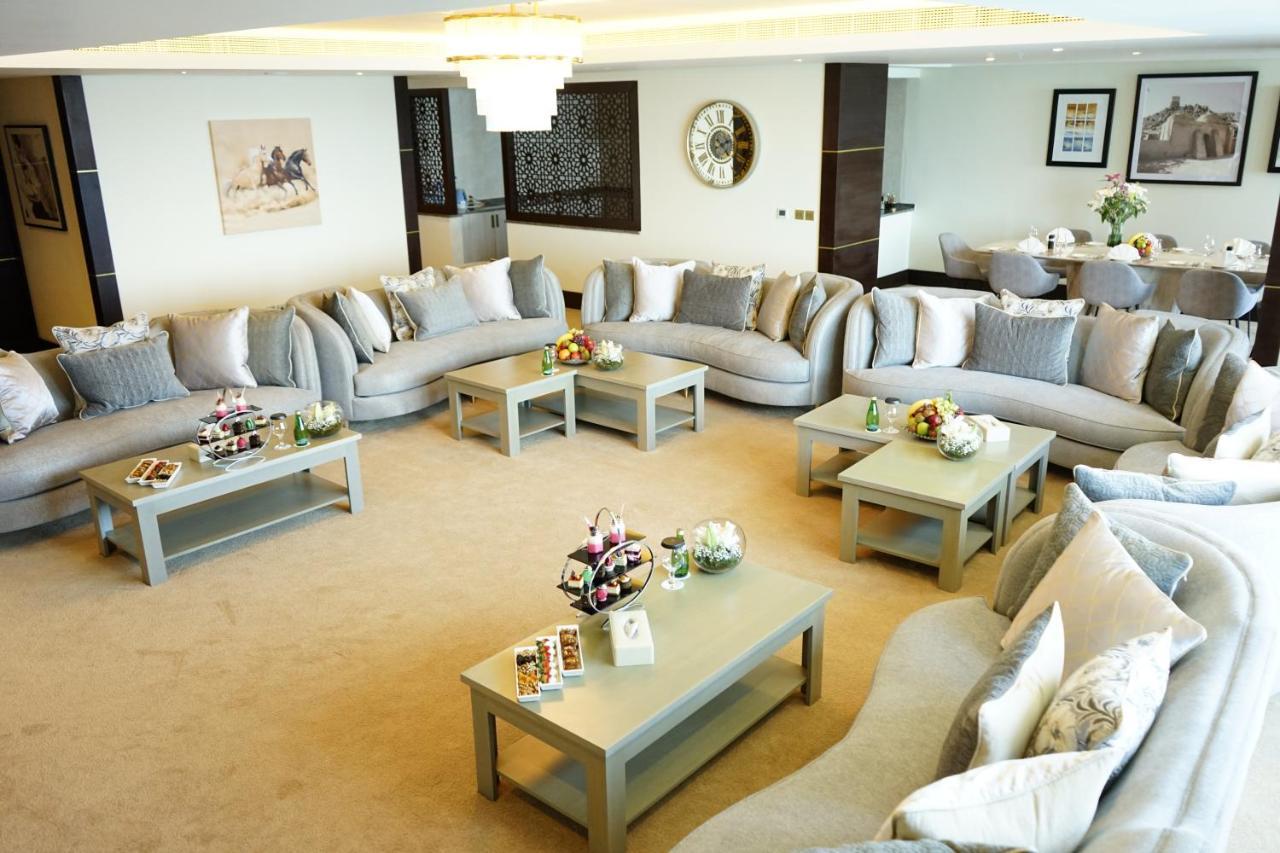 פוג'יירה Al Bahar Hotel & Resort מראה חיצוני תמונה The lounge at the airport